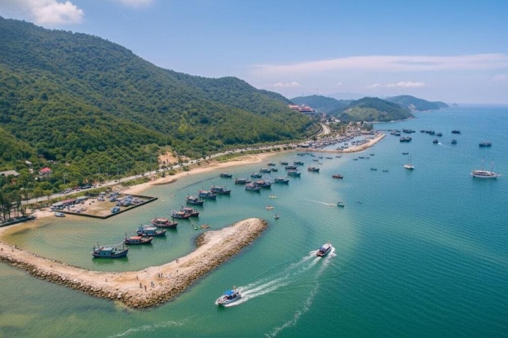 Vân Đồn được ví như viên ngọc xanh lấp lánh